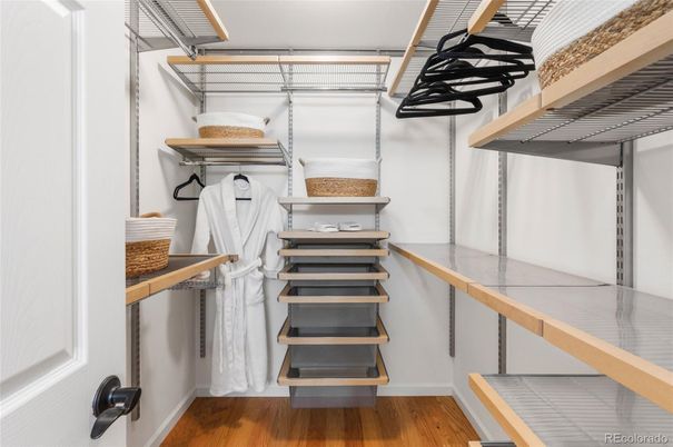 Interior, Walk-in Closets, Wood Texture Flooring