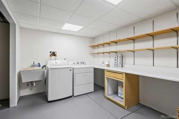 Interior, Washer
