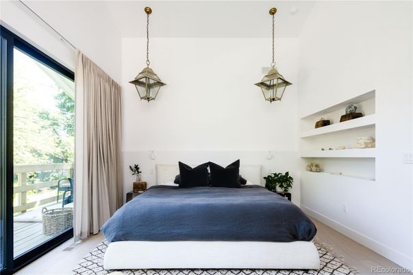 Bedroom, Interior, Pendant Lights