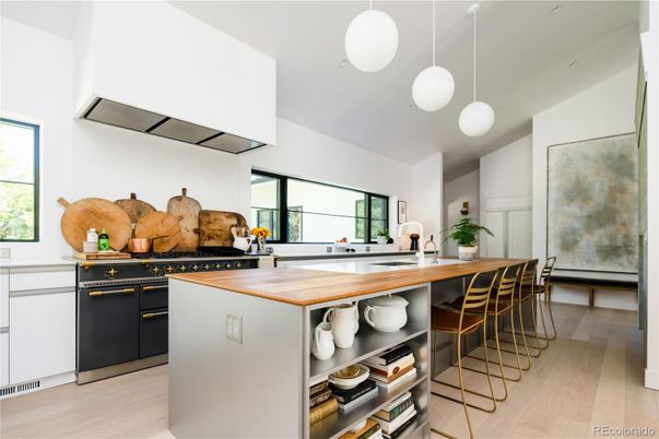 Interior, Kitchen, Pendant Lights, Wood Texture Flooring