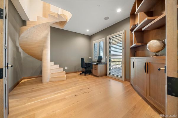 Home Office, Interior, Recessed Lighting, Wood Texture Flooring