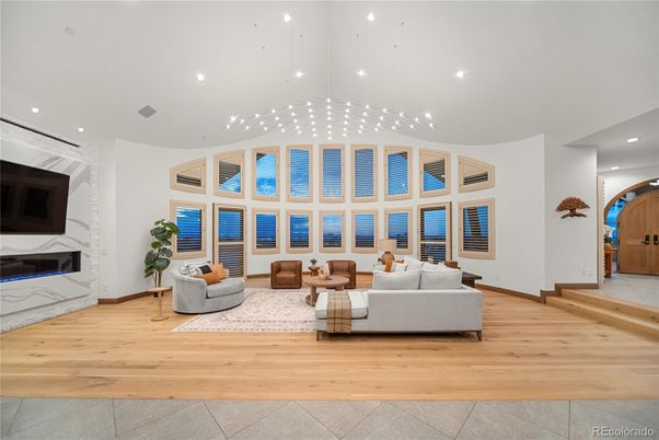 Fireplace, Interior, Living room, Pendant Lights, Recessed Lighting, Wood Texture Flooring