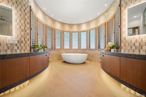 Bathroom, Dual Sink Vanities, Free Standing Baths, Interior, Recessed Lighting