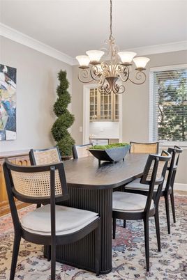 Chandelier, Dining room, Interior