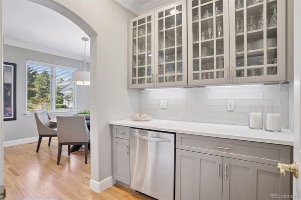 Dining room, Interior, Kitchen, Pendant Lights, Stainless Steel Appliances, Wood Texture Flooring