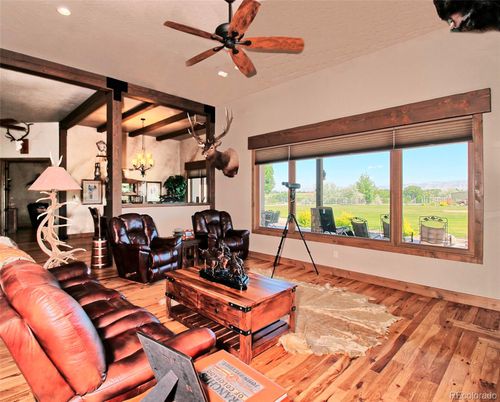 Chandelier, Interior, Living room, Recessed Lighting, Wood Texture Flooring