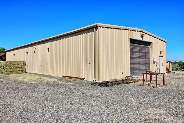 Detached Garage, Exterior
