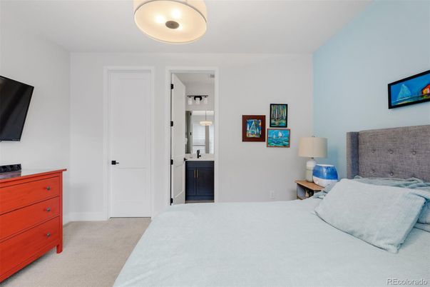 Bedroom, Interior, Pendant Lights
