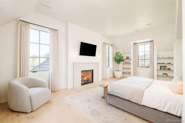 Bedroom, Fireplace, Interior, Recessed Lighting, Wood Texture Flooring
