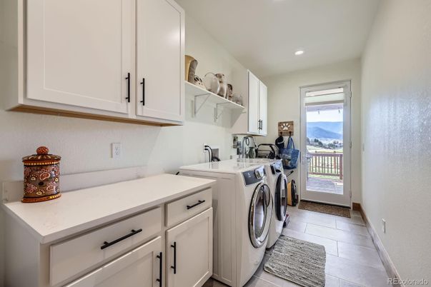 Interior, Recessed Lighting, Washer
