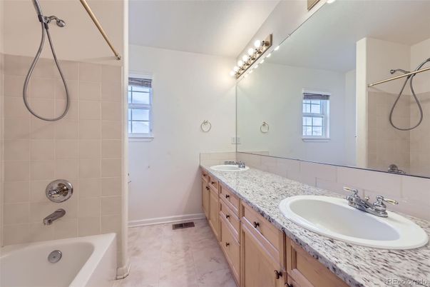 Bathroom, Dual Sink Vanities, Interior