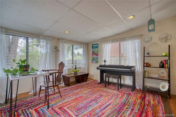 Home Office, Interior, Piano, Recessed Lighting, Wood Texture Flooring