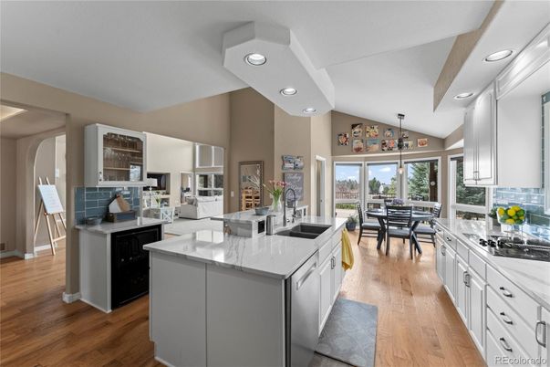 Dining room, Interior, Kitchen, Recessed Lighting, Wood Texture Flooring