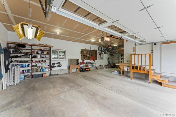 Garage, Interior
