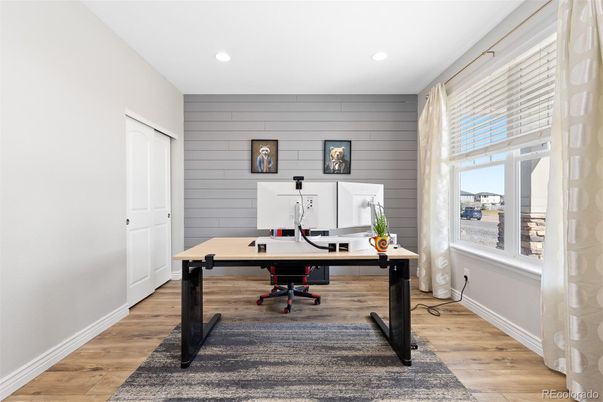 Home Office, Interior, Recessed Lighting, Wood Texture Flooring