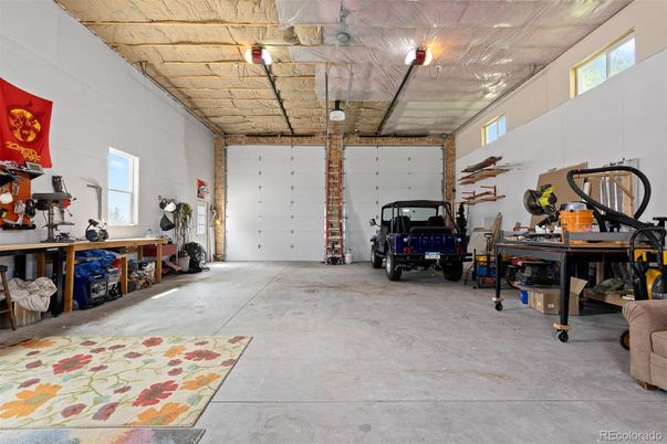 Garage, Interior