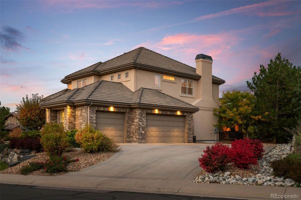 Attached, Exterior, Facade, Mediterranean