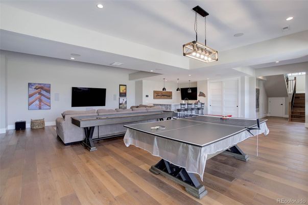 Game Room, Interior, Living room, Pendant Lights, Recessed Lighting, Wood Texture Flooring