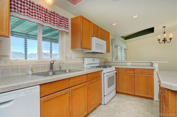 Interior, Kitchen, Recessed Lighting, Tile Countertops