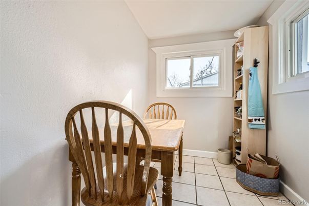 Dining room, Interior
