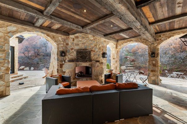 Exterior, Fireplace