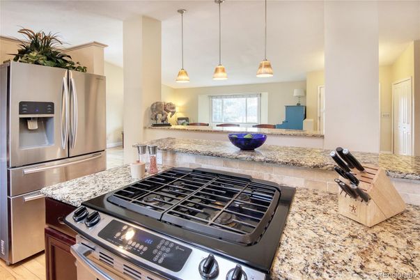 Interior, Kitchen, Pendant Lights, Stainless Steel Appliances