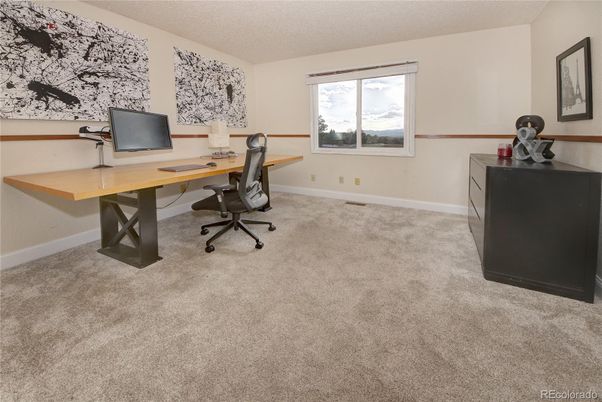 Home Office, Interior