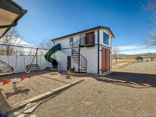 Backyard, Exterior, Playground
