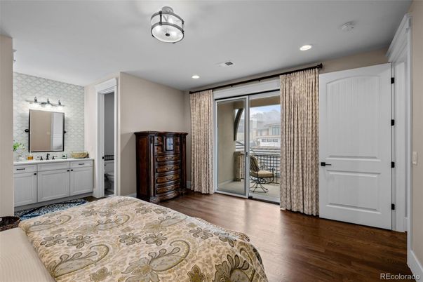 Bathroom, Bedroom, Interior, Recessed Lighting, Wood Texture Flooring