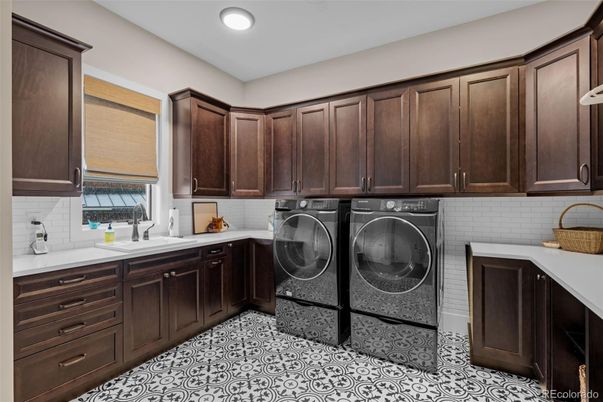 Interior, Recessed Lighting, Washer