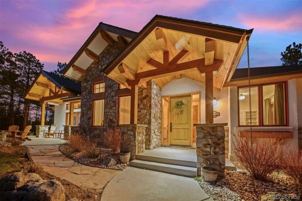 Exterior, Facade, American Craftsman