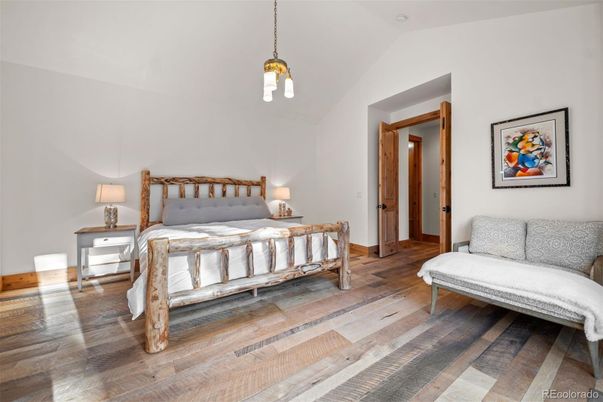 Bedroom, Interior, Pendant Lights, Wood Texture Flooring