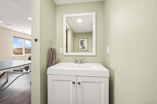 Bathroom, Interior, Recessed Lighting, Wood Texture Flooring