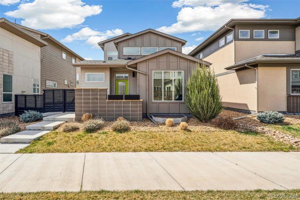 Exterior, Facade, American Craftsman