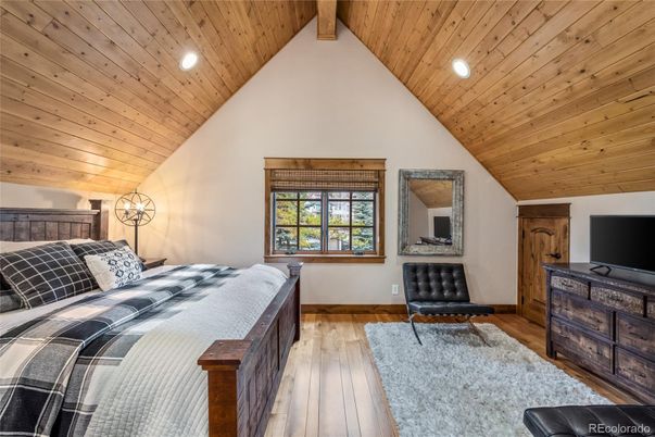 Bedroom, Interior, Recessed Lighting, Wooden Ceilings, Wood Texture Flooring