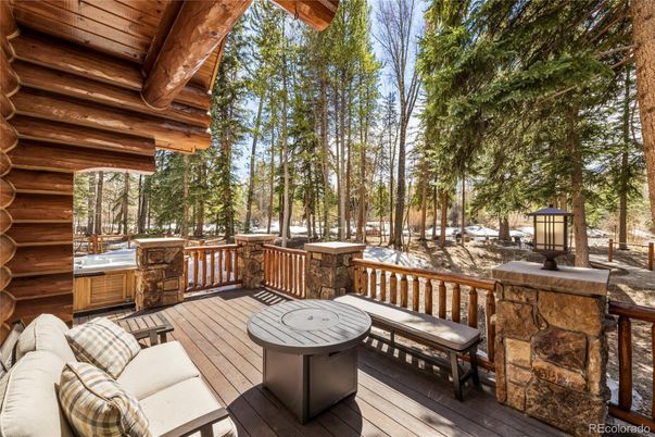 Exterior, Wood Texture Flooring