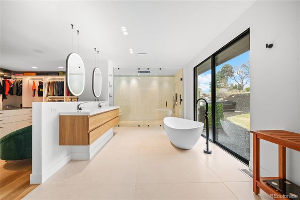 Bathroom, Dual Sink Vanities, Free Standing Baths, Interior, Pendant Lights, Recessed Lighting