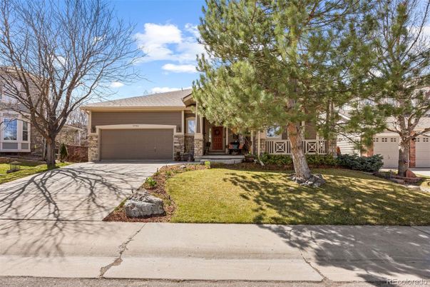 Attached, Exterior, Facade, Ranch