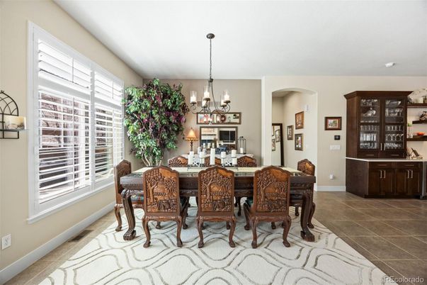 Chandelier, Dining room, Interior