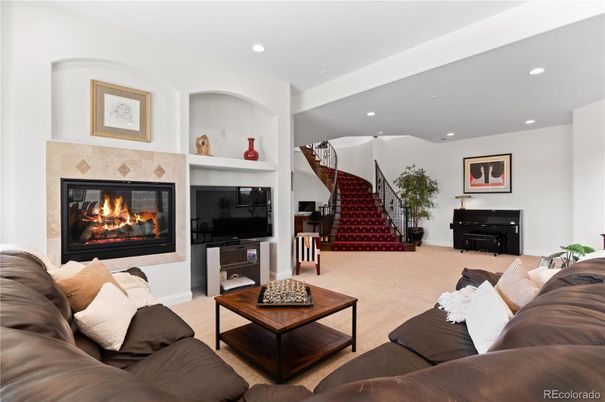Fireplace, Interior, Living room, Piano, Recessed Lighting