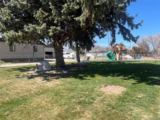 Backyard, Exterior, Playground