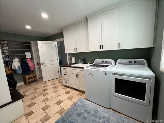 Interior, Recessed Lighting, Washer