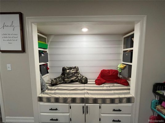 Interior, Recessed Lighting