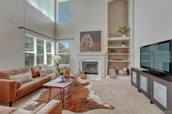 Fireplace, Interior, Living room