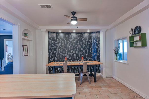 Dining room, Interior, Recessed Lighting