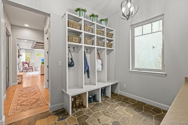 Interior, Pendant Lights, Recessed Lighting, Wood Texture Flooring