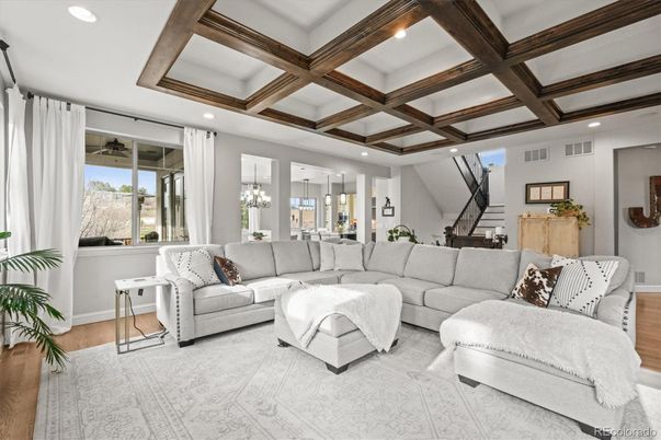 Interior, Living room, Pendant Lights, Recessed Lighting, Wood Texture Flooring