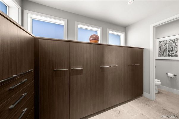 Bathroom, Interior, Recessed Lighting