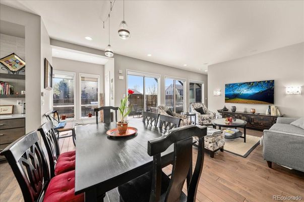 Dining room, Interior, Living room, Pendant Lights, Recessed Lighting, Wood Texture Flooring