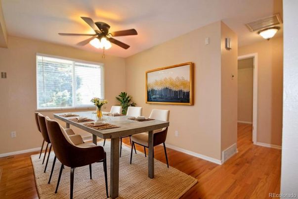 Dining room, Interior, Wood Texture Flooring
